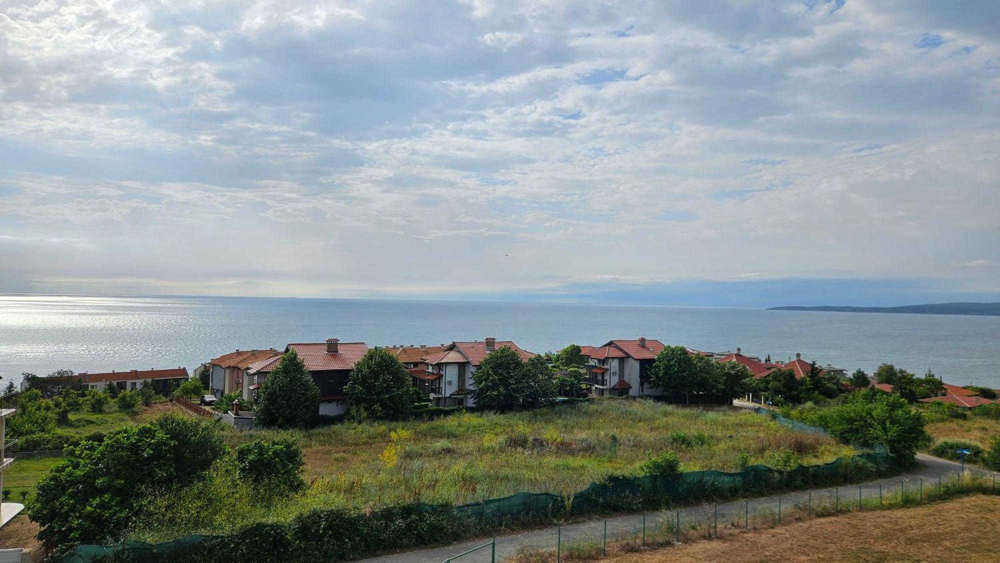 High In The Sky Apartments Sozopol Zewnętrze zdjęcie