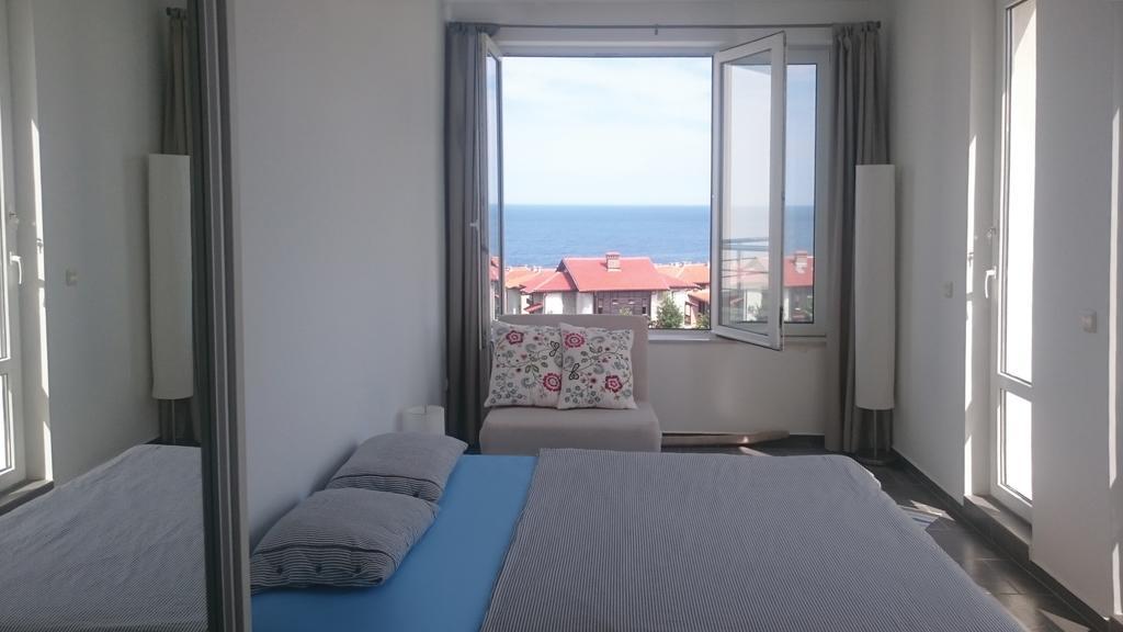 High In The Sky Apartments Sozopol Zewnętrze zdjęcie